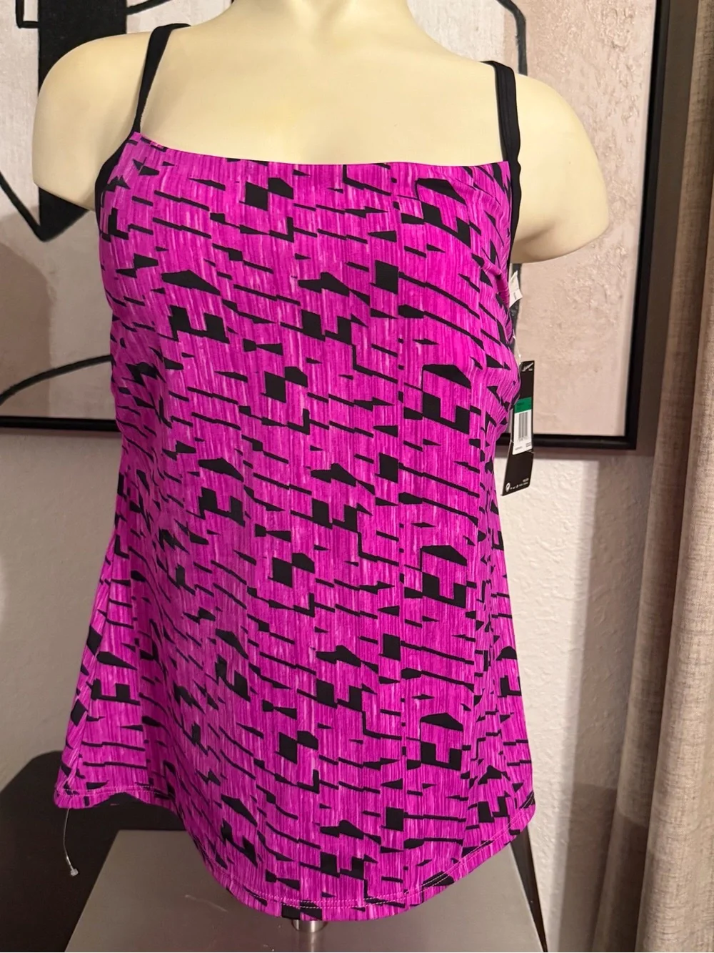 Nike Tank Top with Built in Bra NWT